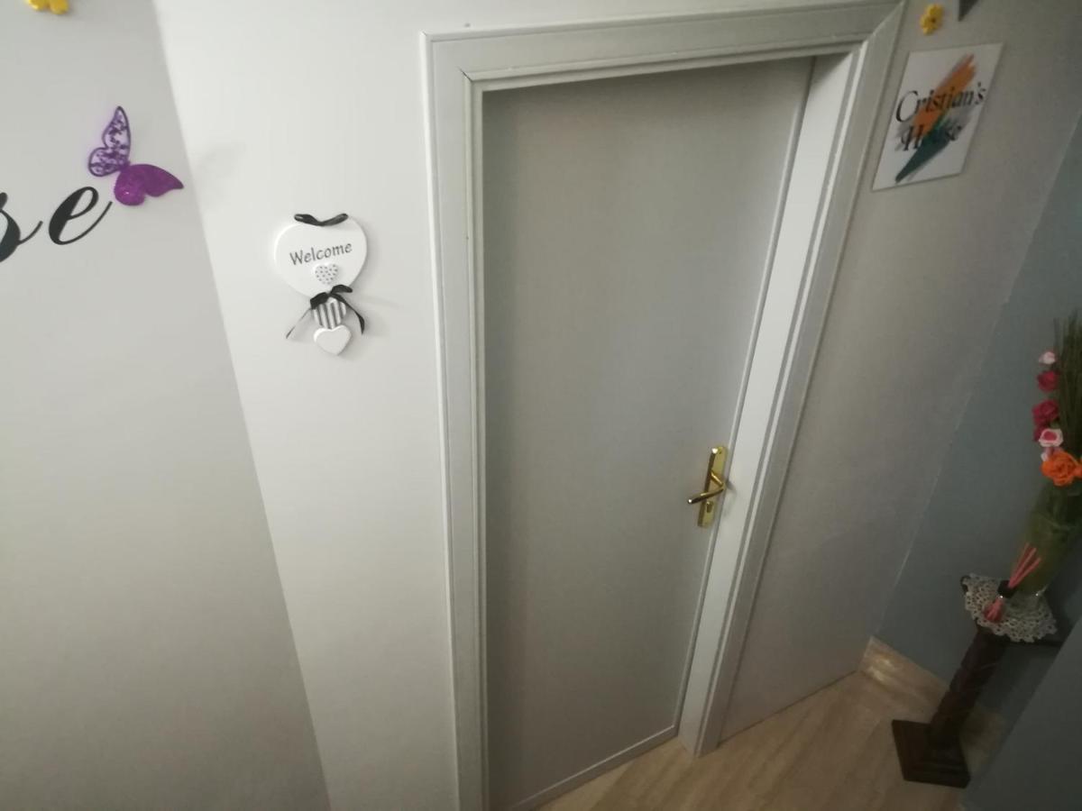 הוילה לסקארי Cristian 'S House מראה חיצוני תמונה
